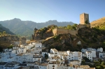 Foto de Los alquileres de corta duración canalizan más de 5.500 millones de euros hacia el comercio local de la España rural, se