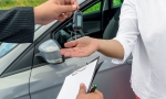 Foto de Qué empresas son más económicas para rentar un auto en Montevideo