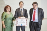 Foto de El doctor German Macía recibe el premio Estetoscopio de Oro a la Innovación en la Medicina 2023
