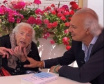 Foto de El secreto de la eterna juventud de Teresa a las puertas de sus 112 años lo comparte con el Dr. de la Peña