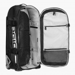 Foto de Travel bags for adventure seekers
