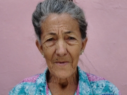 Las mujeres tienen más riesgo de Alzheimer