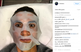 Adicto al bótox y se gasta miles de euros en cirugía plástica