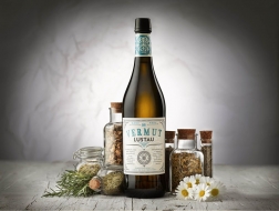 Bodegas Lustau presenta su nuevo vermut blanco