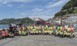 Más de 100 profesionales participan en un ejercicio práctico de Emergencias en el puerto de San Sebastián