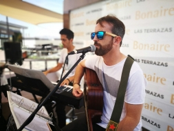 Click and Sound es la plataforma que ofrece contratos legales a los artistas amateurs
