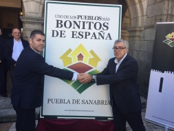 Puebla de Sanabria entra oficialmente en el club de Los Pueblos más Bonitos de España