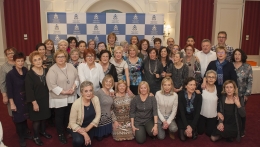 El Colegio Oficial de Enfermería de Gipuzkoa  homenajea a más de 30 enfermeras guipuzcoanas jubiladas 