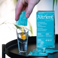 Altrient presenta las claves y sus productos ideales para aliviar la resaca