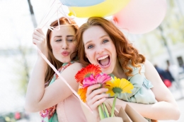 Por qué la primavera es la mejor época para celebrar comuniones, bodas o despedidas según Monkey Donkey