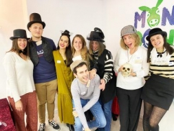 Las mejores temáticas para jugar a un cluedo en vivo como actividad de empresa según Monkey Donkey