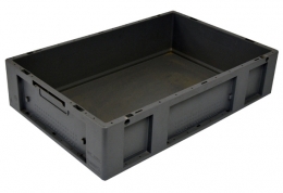 Cajas de plástico usadas en liquidación