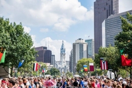 Philadelphia Convention &amp; Visitors Bureau recomienda visitar la ciudad de Filadelfia por su historia y eventos