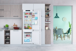 El sistema Total NoFrost de Indesit llega a sus nuevos combis de integración con Push&Go