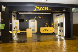 Jazztel amplia su oferta con más tiendas