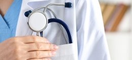 Cómo elegir los mejores zuecos sanitarios 