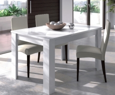 ¿Como puedes comer más a gusto?  Con esta mesa extensible