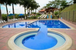 Cómo construir una piscina PASO A PASO