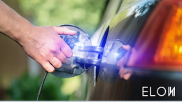 Elon, empresa líder en fotovoltaicas, apuesta por los coches eléctricos
