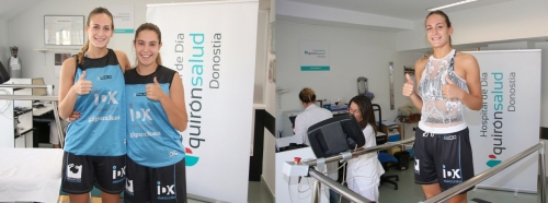 Las jugadoras del IDK Gipuzkoa pasan reconocimiento médico en el Hospital de Día Quirónsalud Donostia