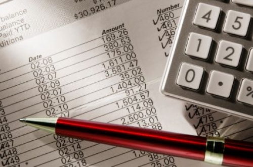 Detectores de billetes falsos, grandes aliados en la lucha contra las falsificaciones de dinero