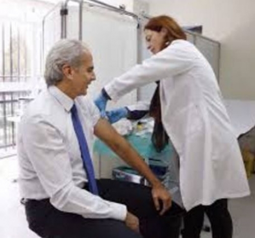 Las bajas laborales por gripe suponen un coste anual cercano a los 1100 M€
