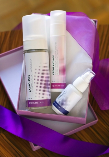 Dr. Junco lanza su propia línea de cosmética