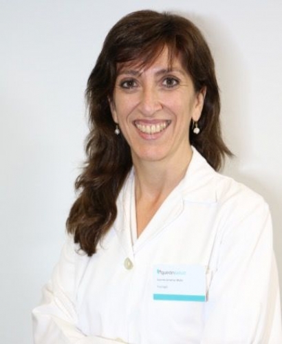 Vicenta Giménez, psicóloga: ''El perfil del comprador compulsivo responde al de una mujer de entre 30 y 40 años, que se 