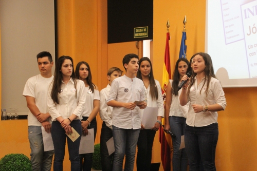 Los adolescentes de Benidorm lideran la primera solución contra el turismo de excesos y desenfreno
