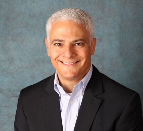 Information Builders incorpora a Frank J. Vella como director de Operaciones