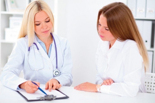 Doctor Román, especialista en fertilidad: ¿Qué vale una opinión sincera?
