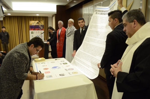 Líderes de Fe firman Declaración en Defensa de la Libertad Religiosa en Scientology Colombia