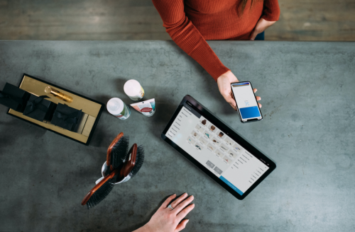Un 66% de los españoles comprarán online en las Navidades más digitales