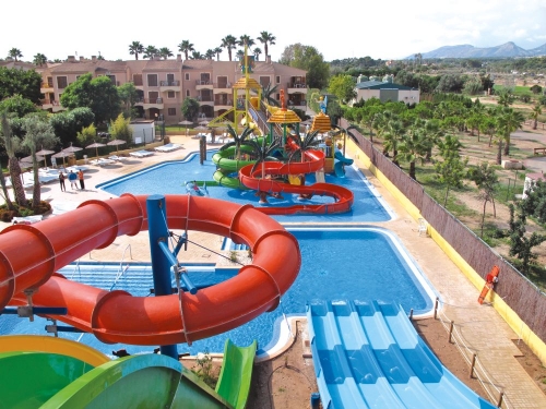 Los toboganes acuáticos, la mejor opción para los hoteles este verano
