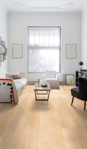 Decopraktik te indica cómo iluminar tu hogar decorando con pintura blanca 
