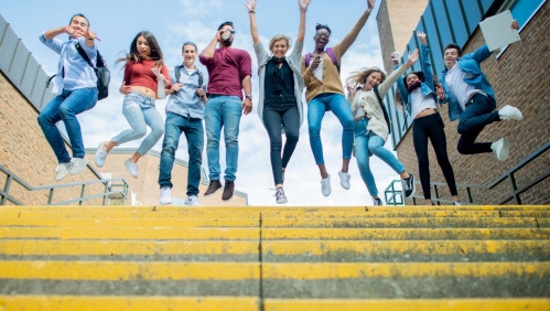 Vuelve la emoción del comienzo de Curso en Residencia La Buhaira de Sevilla