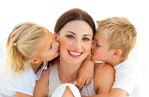 Lanzamiento Travel Child Care, Nueva empresa que ofrece Servicios de  Babysitting a las familias durante sus vacaciones