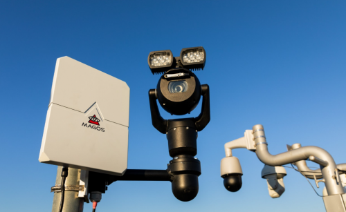 Radares con Inteligencia Artificial: EET distribuye la solución para seguridad perimetral de Magos Systems