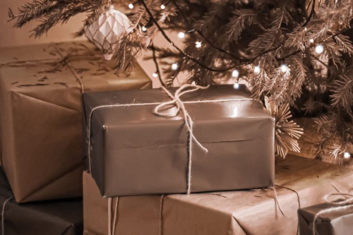 La Buhaira en Sevilla: Consejos para disfrutar de una navidad consciente y sostenible en la vida universitaria