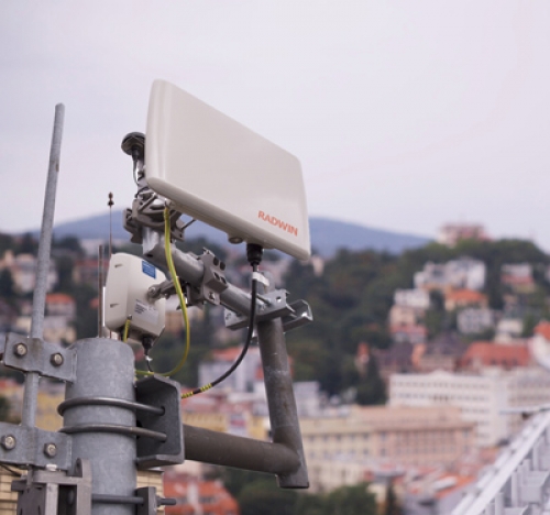 RADWIN revoluciona las aplicaciones de banda ancha inalámbrica con su Estación Base JET 750 Mbps