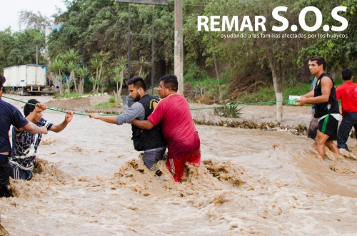 Remar S.O.S en Perú reparte los primeros cargamentos de ayuda humanitaria a las personas afectadas por las inundaci