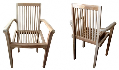 Silla de exterior en madera teka, robusta y elegante