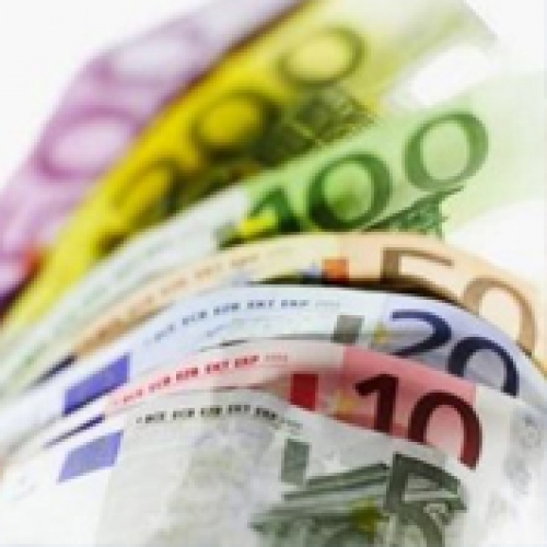 Solicita dinero urgente en cuatro clics