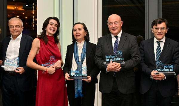 La Fundación Dales la Palabra ha celebrado la V edición de sus premios 'Dales la Palabra'