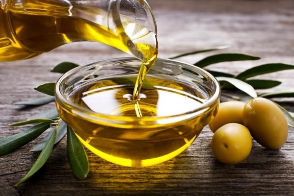 El Aceite de Oliva Ozonizado, protagonista en la Cosmética Natural