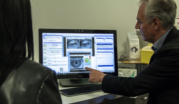 Novedoso tratamiento reduce molestias tras la cirugía con lentes intraoculares multifocales 