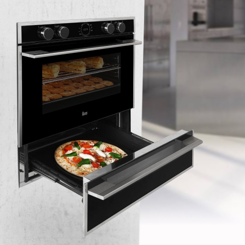 El horno multifunción Double Cook HLD 45.15 de Teka permite cocinar dos platos al mismo tiempo