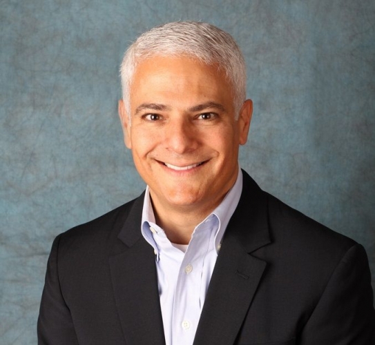 Information Builders incorpora a Frank J. Vella como director de Operaciones