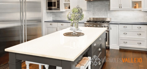 Mármoles Vallejo propone un mundo de ideas para encimeras de cocina o baño