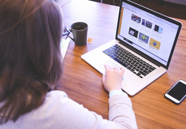Aumenta el número de mujeres interesadas en incorporarse al mercado laboral Tech según KeepCoding 